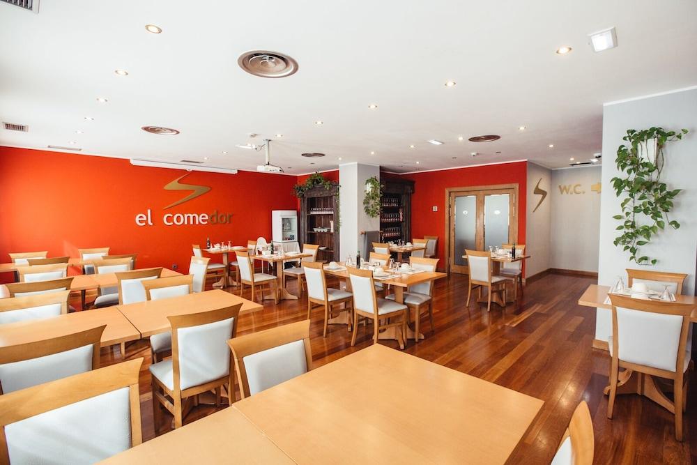Hotel El Sella Cangas de Onis Luaran gambar
