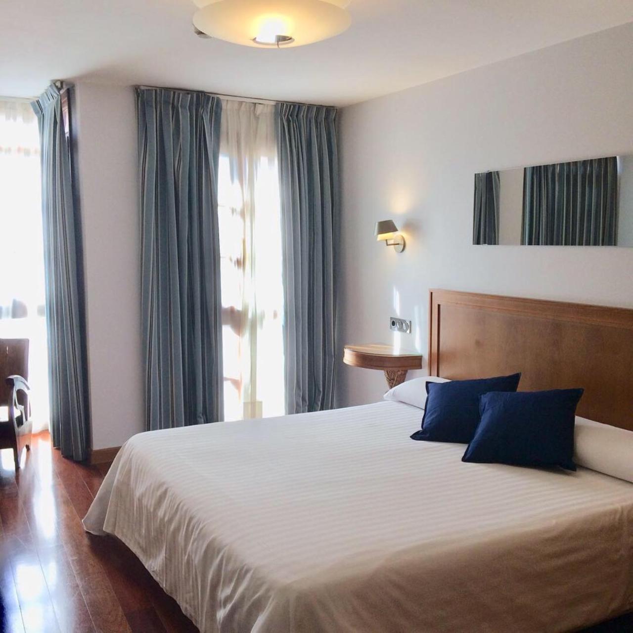 Hotel El Sella Cangas de Onis Luaran gambar