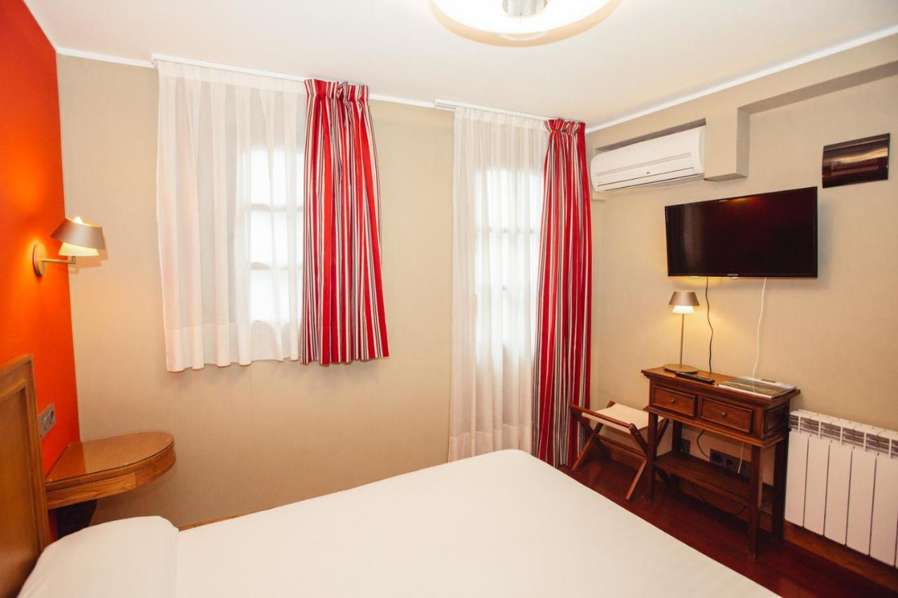 Hotel El Sella Cangas de Onis Luaran gambar